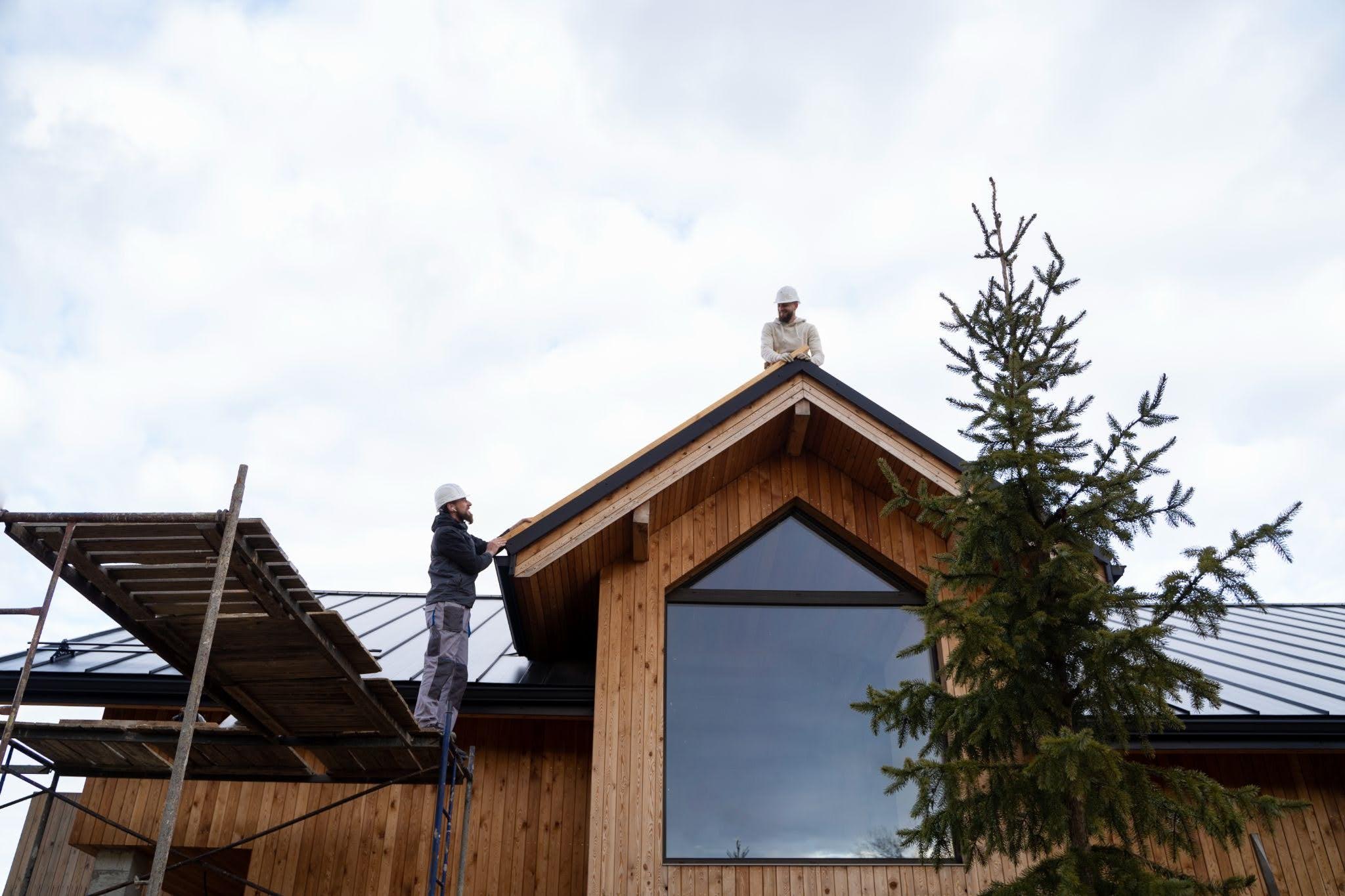 Your Guide to Maintaining the Roof of Your House
